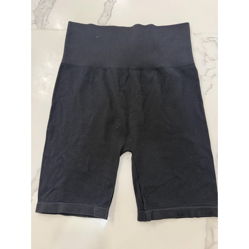 ReVamped Shapewear Womens M/L Black High Waist Ribbed Slimming Control Shorts